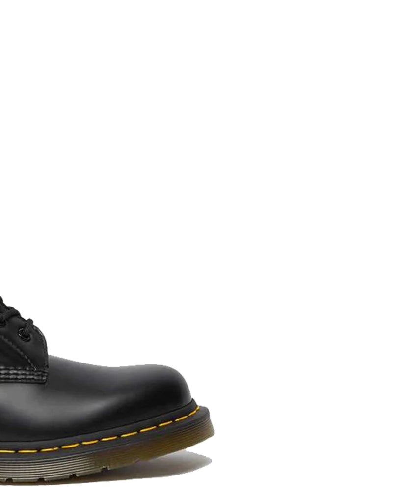 10-Loch Stiefel 1490 von Dr. Martens: Maximale Attitüde in ikonischem Design 🌟