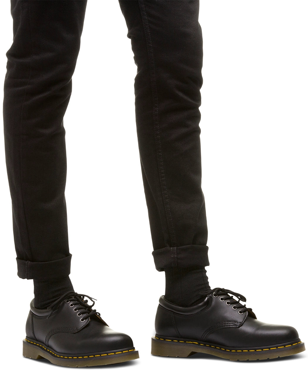 Bei PICK UP in Düsseldorf findest Du Dr. Martens, 8053 Black Nappa  und viel mehr von Dr. Martens