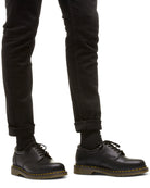 Bei PICK UP in Düsseldorf findest Du Dr. Martens, 8053 Black Nappa  und viel mehr von Dr. Martens
