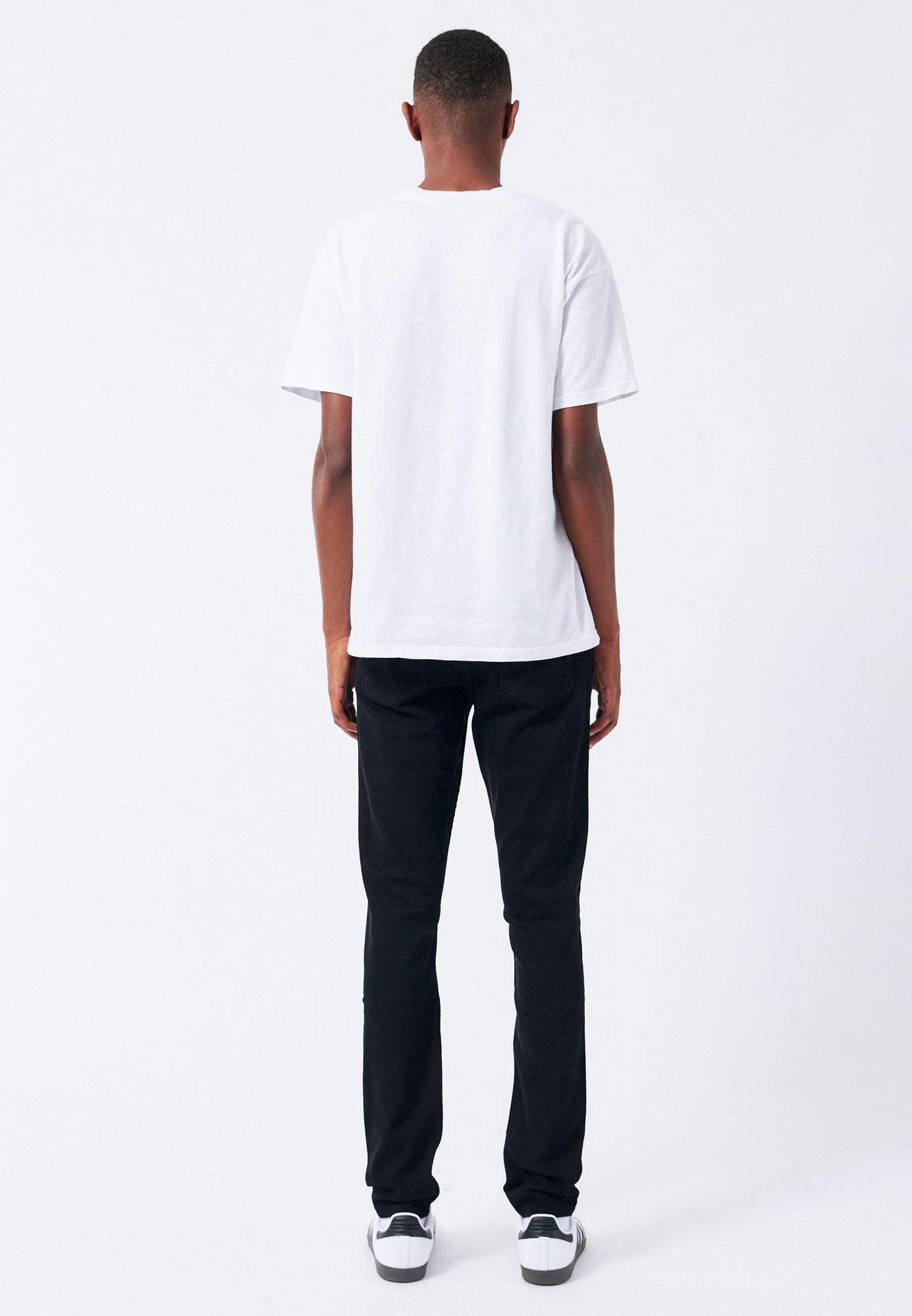 Bei PICK UP in Düsseldorf findest Du Dr. Denim, Clark, Black  und viel mehr von Dr. Denim