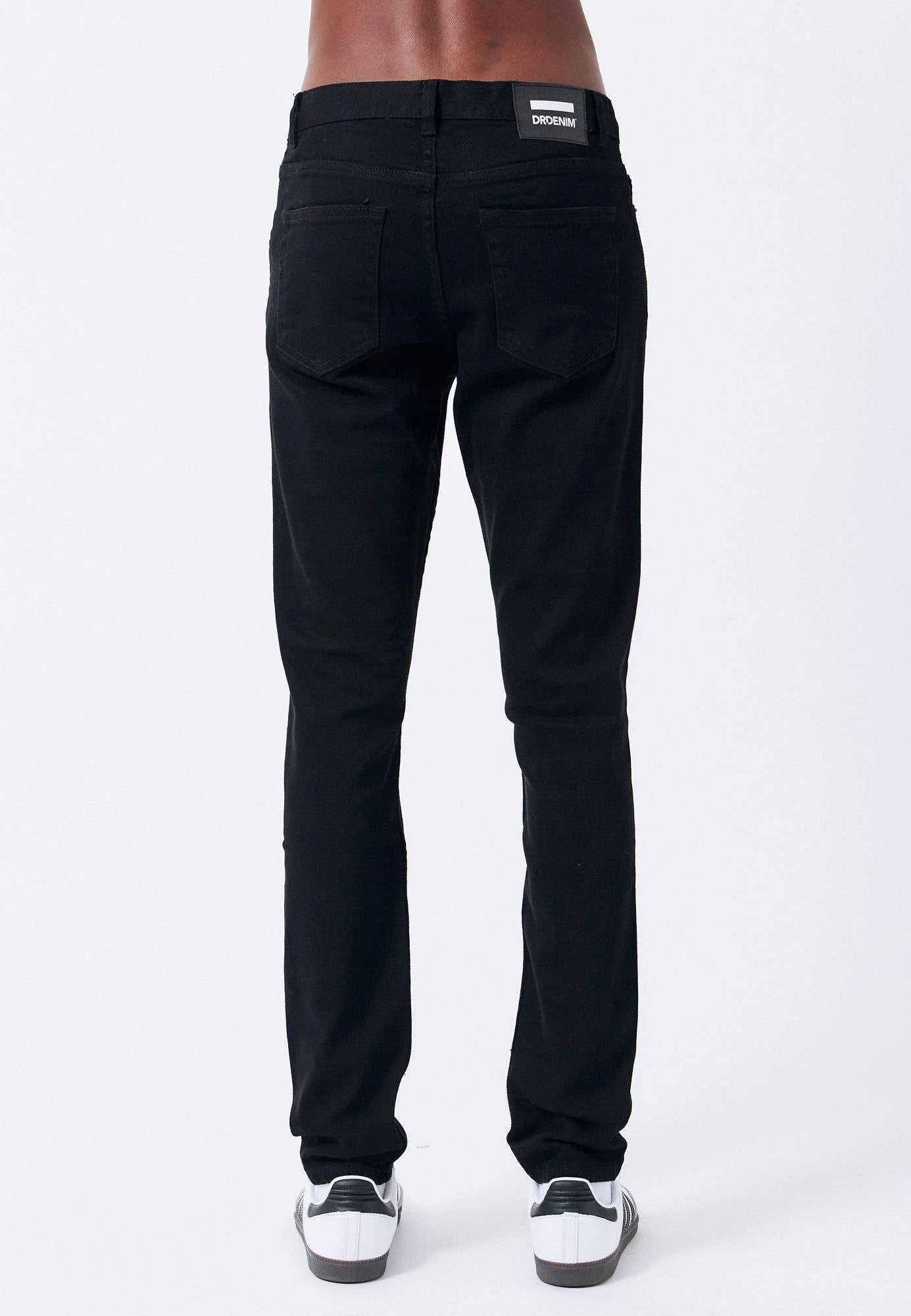 Bei PICK UP in Düsseldorf findest Du Dr. Denim, Clark, Black  und viel mehr von Dr. Denim