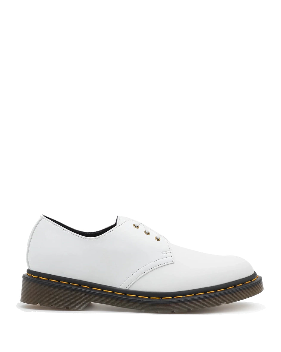 Bei PICK UP in Düsseldorf findest Du Dr.Martens, Vegan 1461 Optical White Kemble  und viel mehr von Dr. Martens
