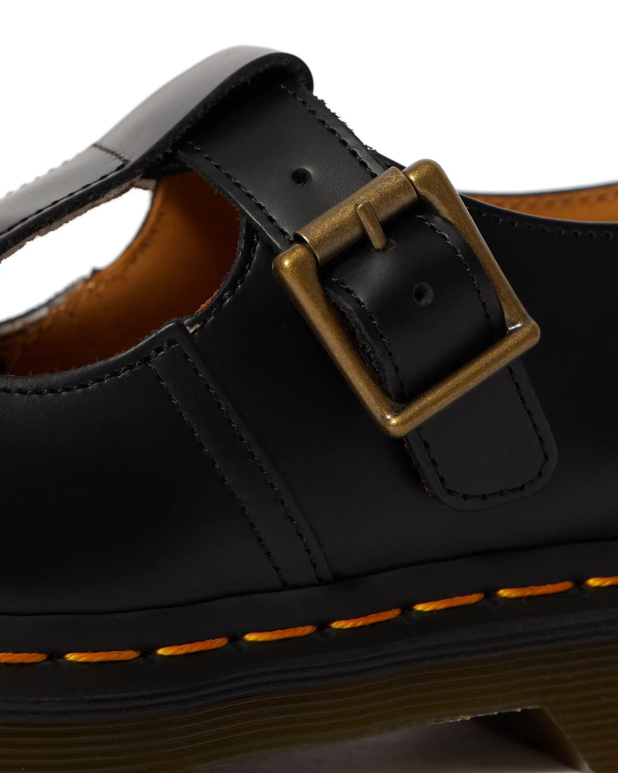 Bei PICK UP in Düsseldorf findest Du Dr. Martens, Polley Black Smooth  und viel mehr von Dr. Martens