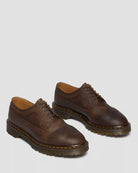 Bei PICK UP in Düsseldorf findest Du Dr. Martens, 3989 Brown Rugged Crazy Horse  und viel mehr von Dr. Martens