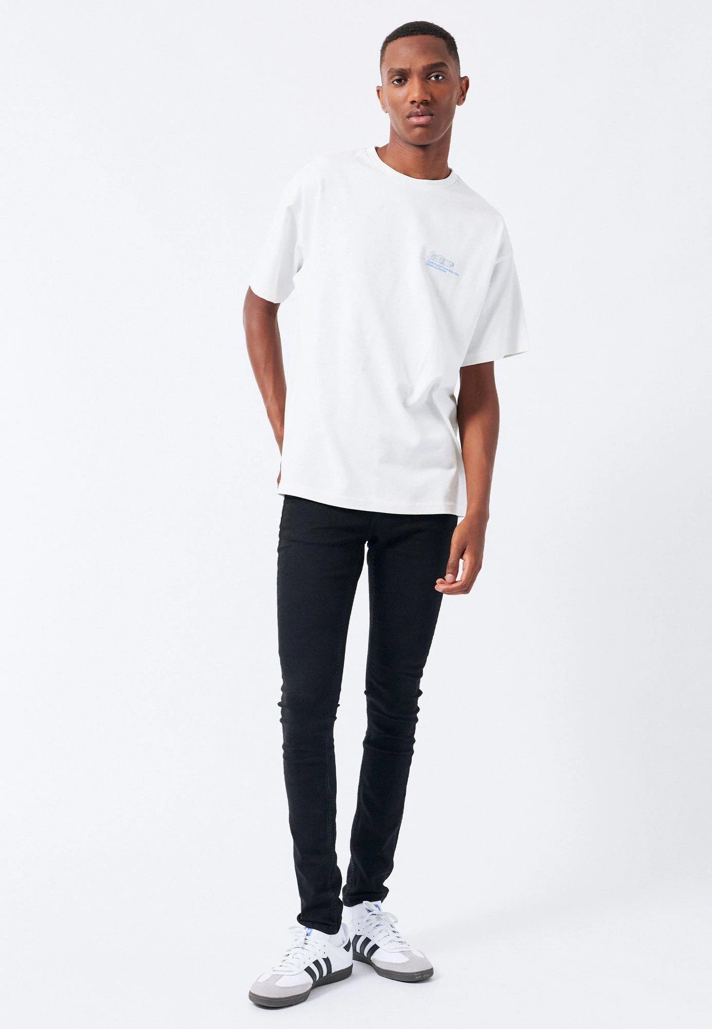 Bei PICK UP in Düsseldorf findest Du Dr. Denim, Chase, Black  und viel mehr von Dr. Denim