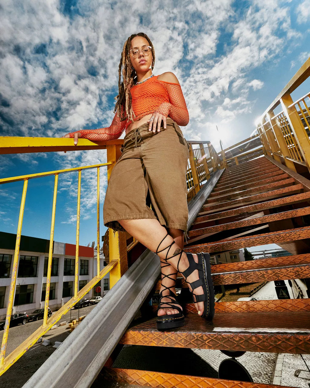 Bei PICK UP in Düsseldorf findest Du Dr. Martens, Nartilla Black Hydro Leather  und viel mehr von Dr. Martens