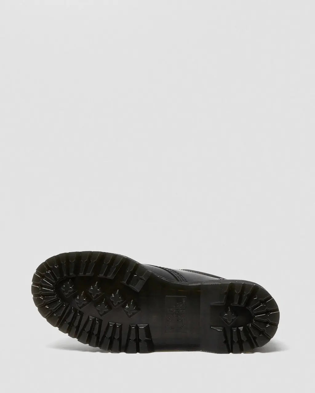 Bei PICK UP in Düsseldorf findest Du Dr. Martens, 8053 Quad Black Polished Smooth  und viel mehr von Dr. Martens