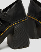 Bei PICK UP in Düsseldorf findest Du Dr. Martens, Eviee Black Sendal  und viel mehr von Dr. Martens