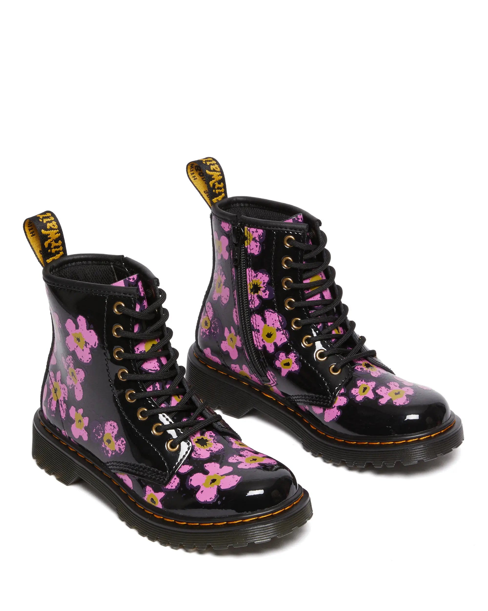Bei PICK UP in Düsseldorf findest Du Dr. Martens, 1460 J Black Pansy Fayre Kids Patent Lamper und viel mehr von Dr. Martens