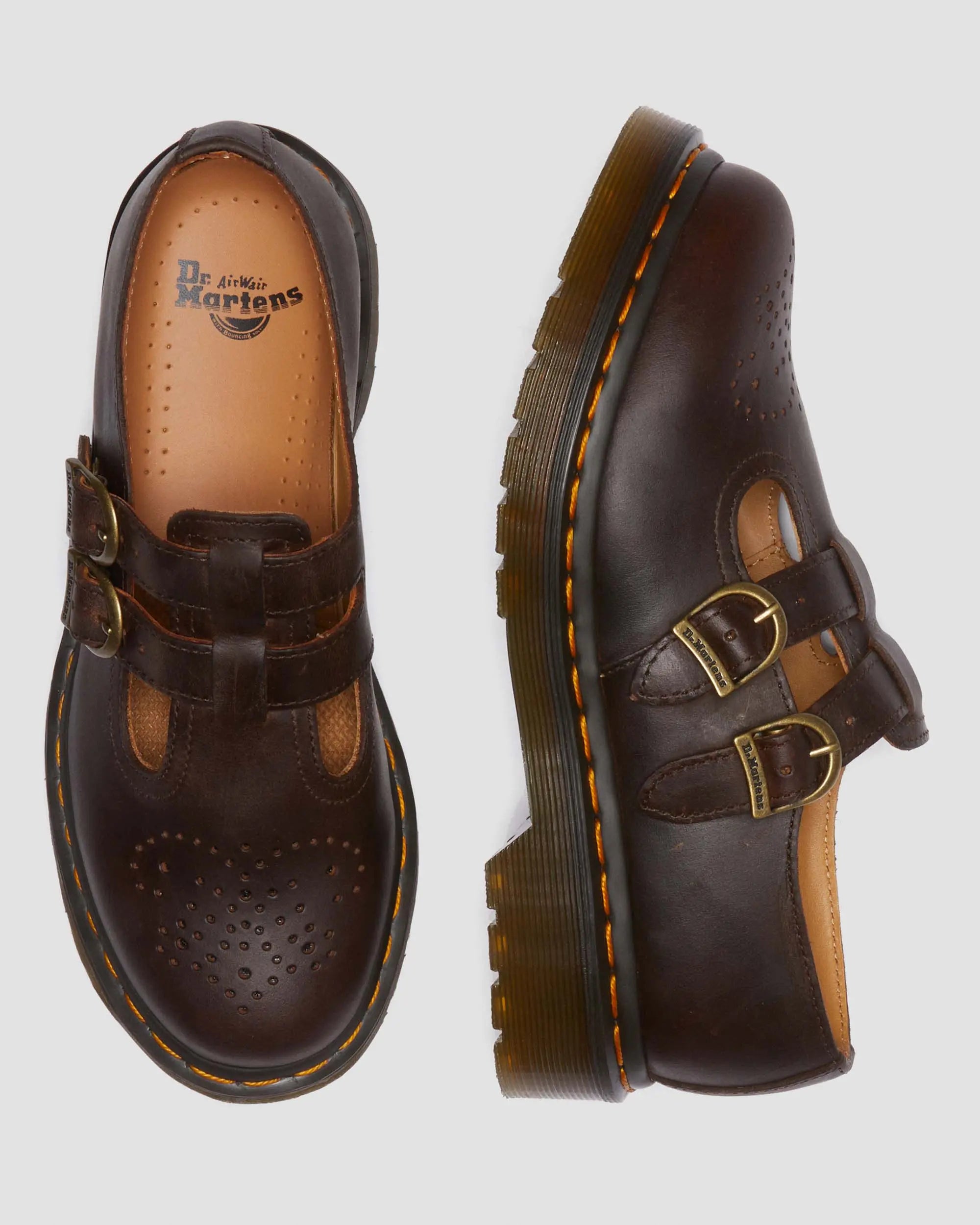 Bei PICK UP in Düsseldorf findest Du Dr. Martens, 8065 Mary Jane Dark Brown Crazy Horse und viel mehr von Dr. Martens