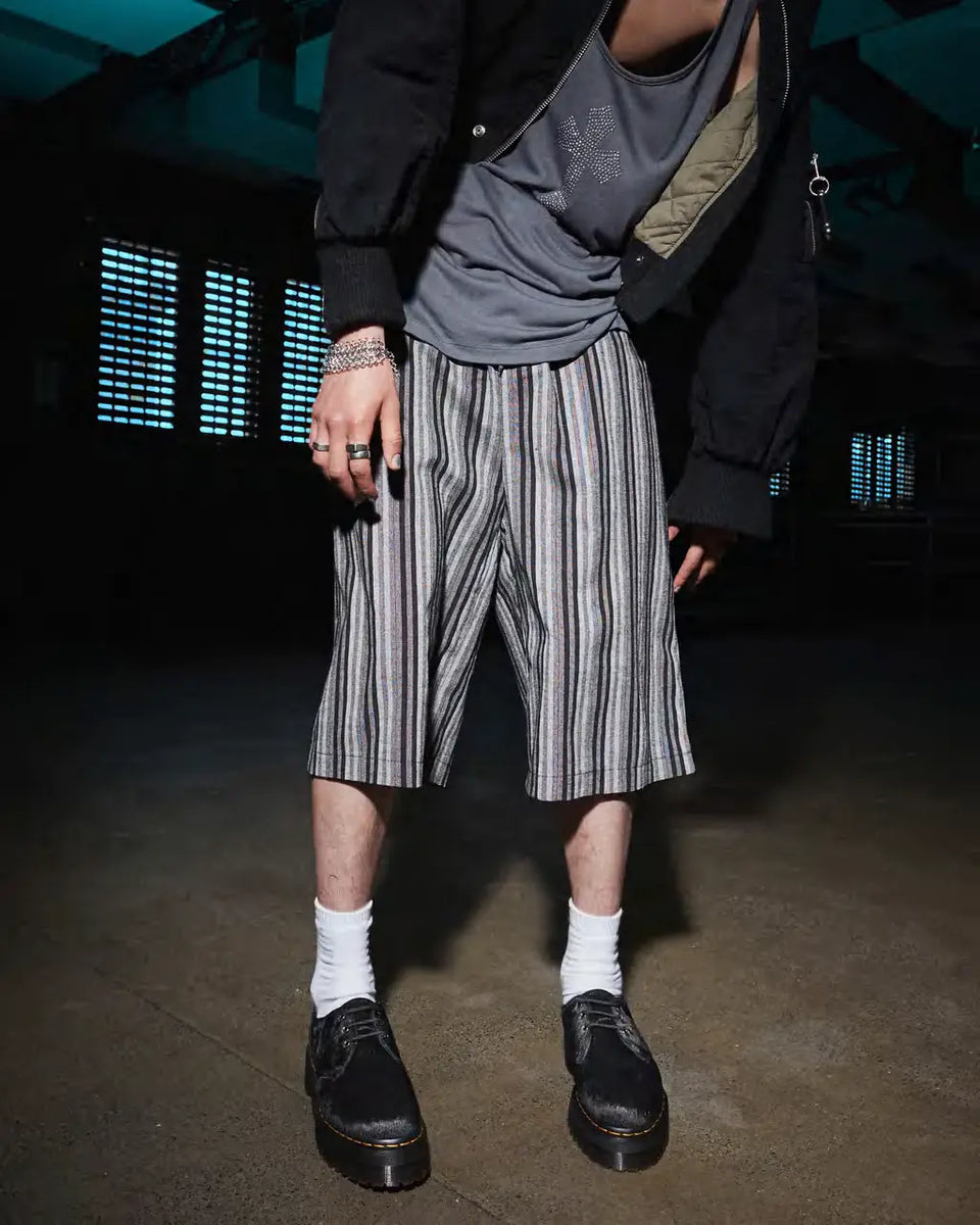 31096001.81.webp?crop=center& 