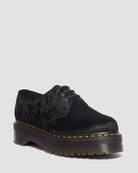 Bei PICK UP in Düsseldorf findest Du Dr. Martens, 1461 Quad Black Hair On  und viel mehr von Dr. Martens