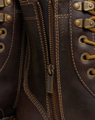 Bei PICK UP in Düsseldorf findest Du Dr. Martens, Jadon Arc Dark Brown Crazy Horse  und viel mehr von Dr. Martens