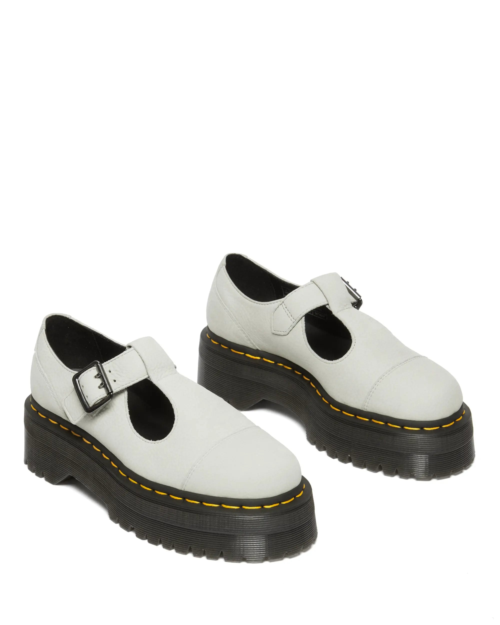 Bei PICK UP in Düsseldorf findest Du Dr. Martens, Bethan Smoked Mint Tumbled Nubuck  und viel mehr von Dr. Martens
