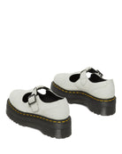 Bei PICK UP in Düsseldorf findest Du Dr. Martens, Bethan Smoked Mint Tumbled Nubuck  und viel mehr von Dr. Martens