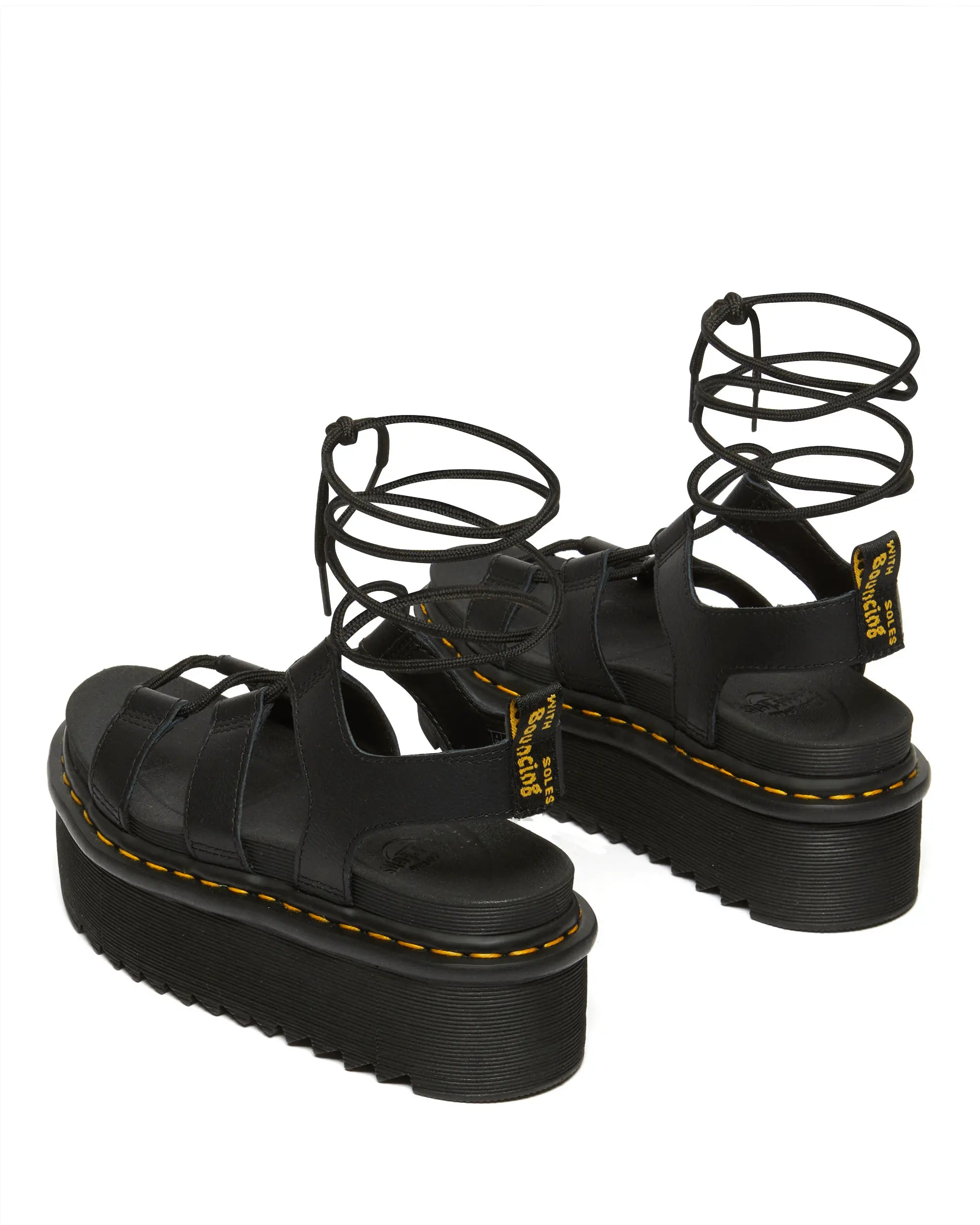 Bei PICK UP in Düsseldorf findest Du Dr. Martens, Nartilla Xl Black Athena und viel mehr von Dr. Martens