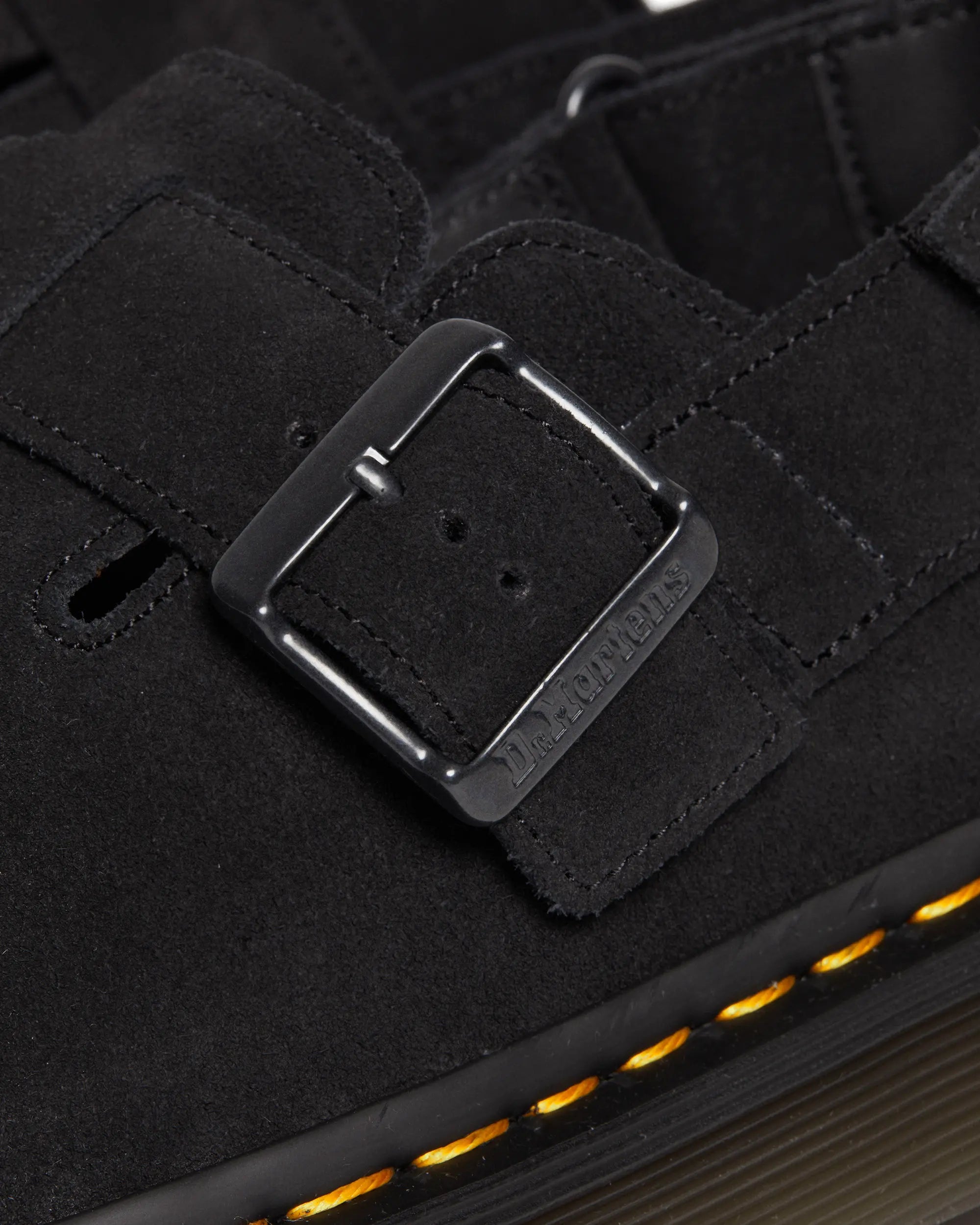 Bei PICK UP in Düsseldorf findest Du Dr. Martens, Jorge Ii Black E.H Suede  und viel mehr von Dr. Martens