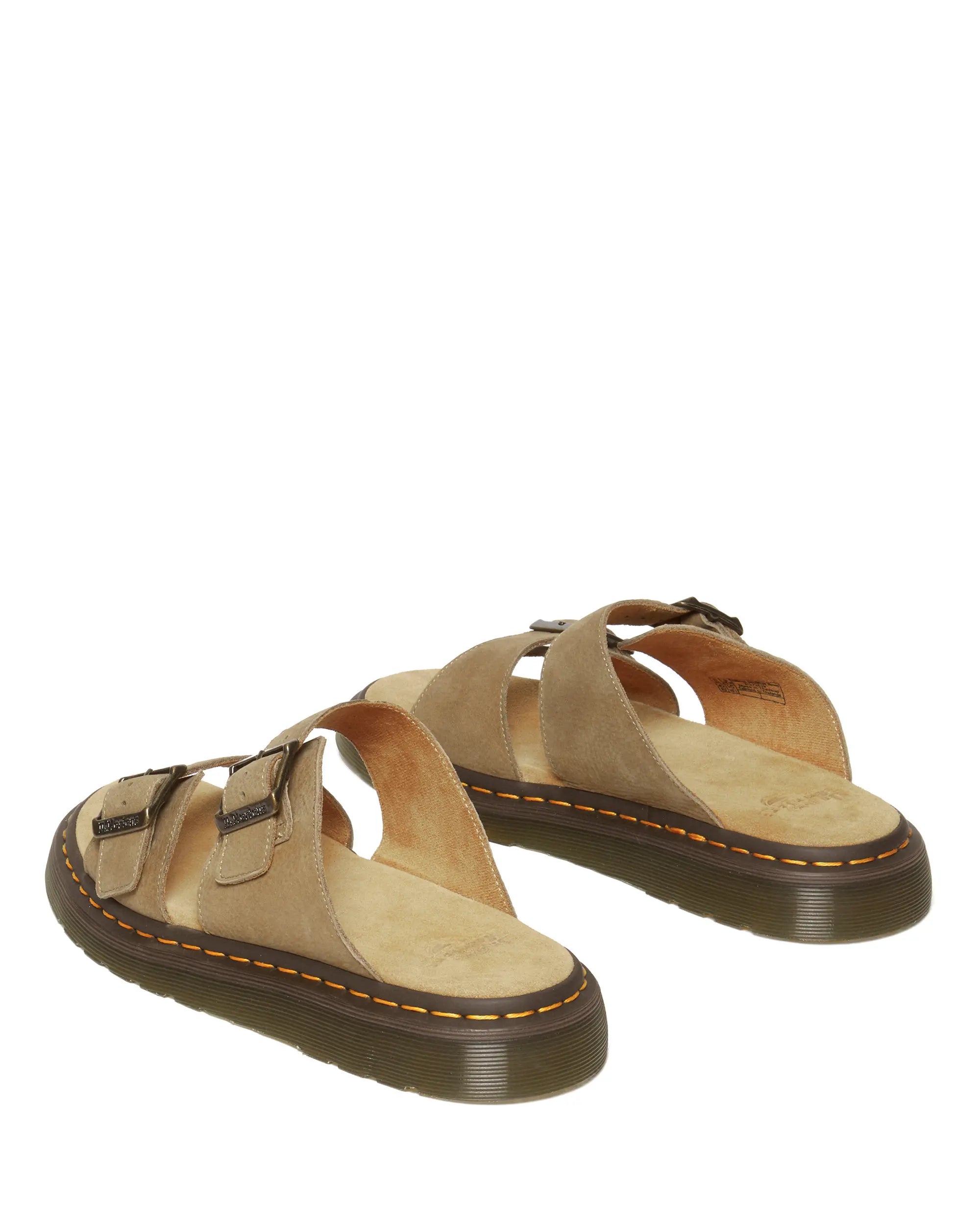 Bei PICK UP in Düsseldorf findest Du Dr. Martens, Josef Savannah Tan Tumbled Nubuck und viel mehr von Dr. Martens