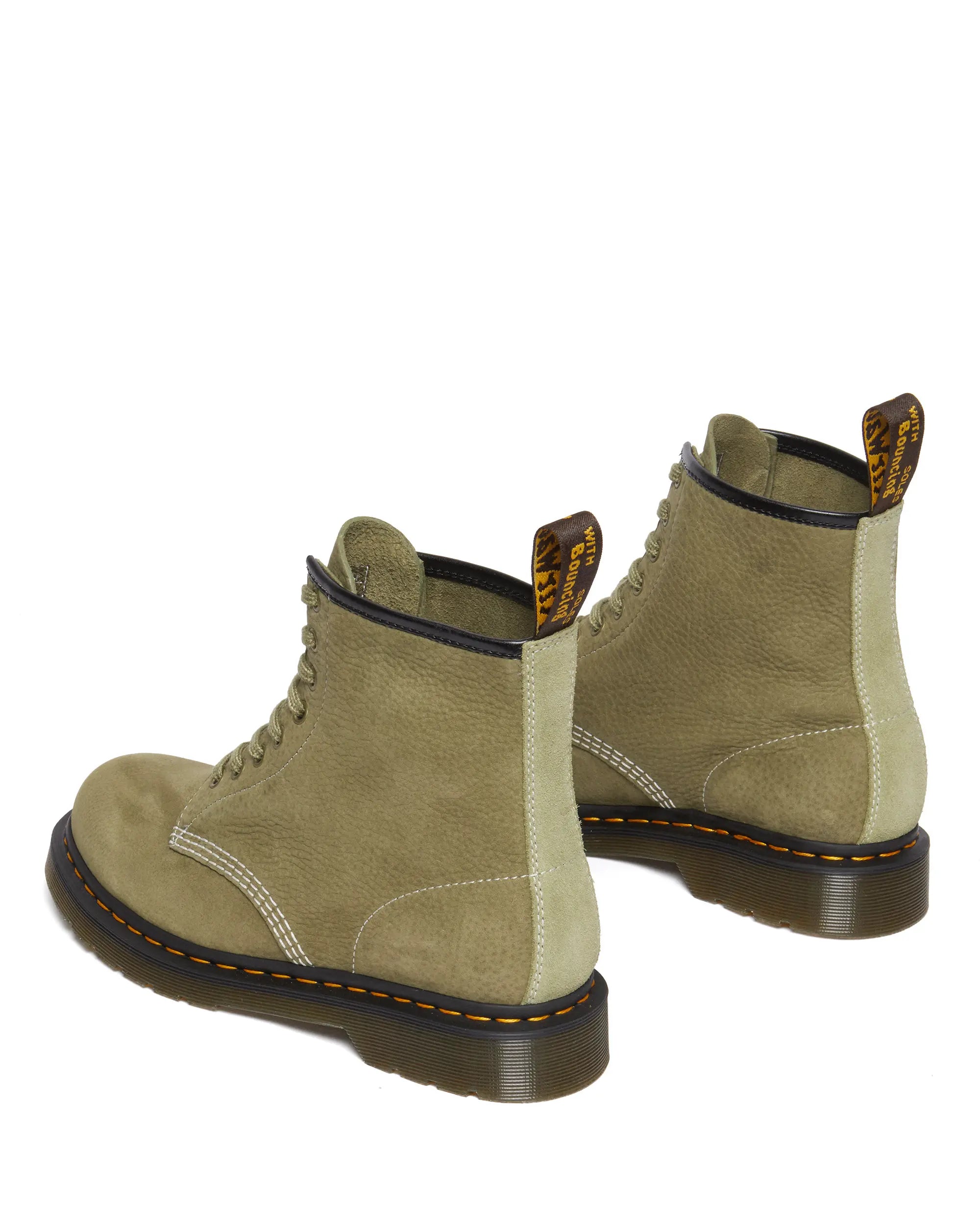Bei PICK UP in Düsseldorf findest Du Dr. Martens, 1460 Muted Olive Tumbled Nubuck+E.H.Suede  und viel mehr von Dr. Martens