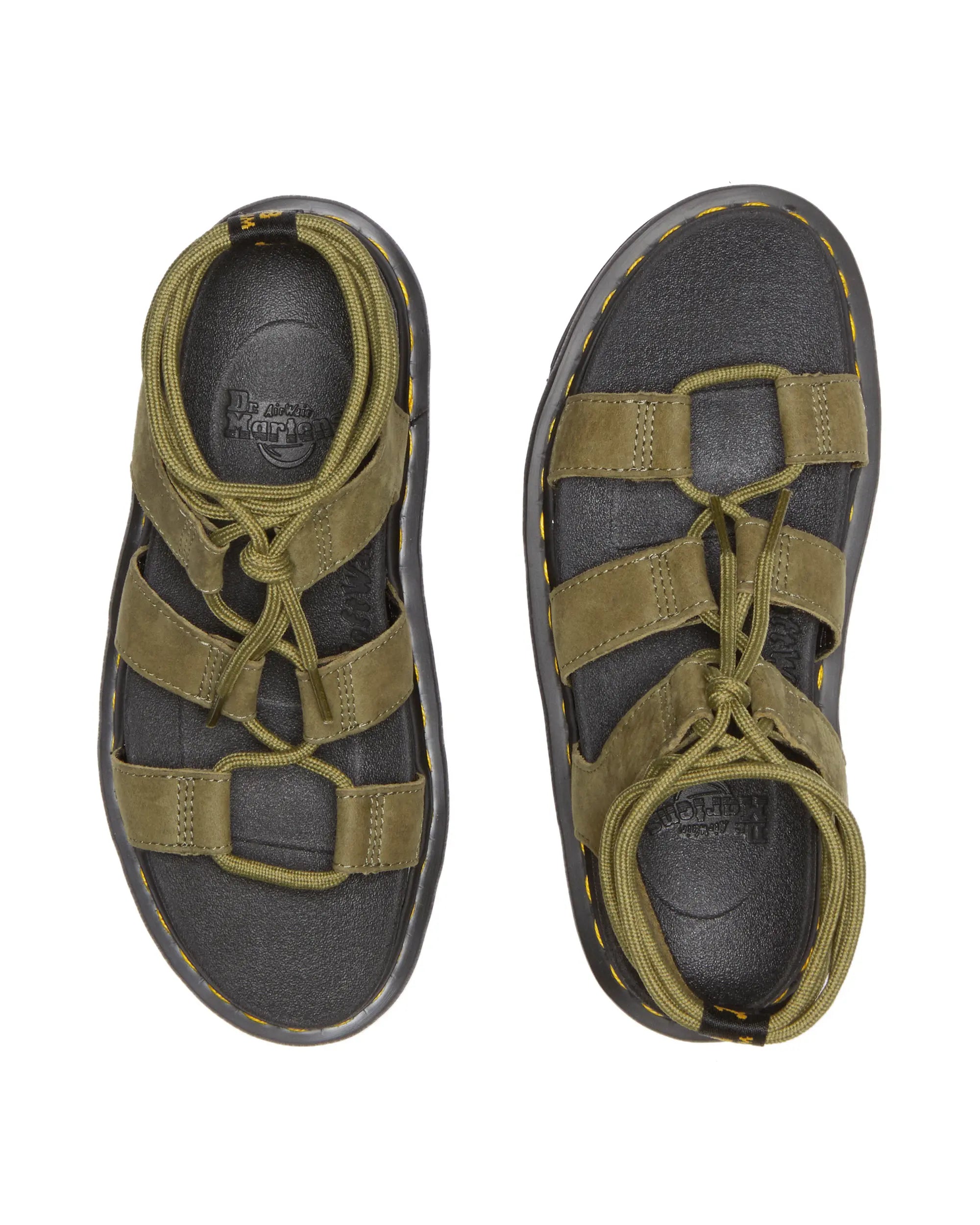 Bei PICK UP in Düsseldorf findest Du Dr. Martens, Nartilla Muted Olive Tumbled Nubuck und viel mehr von Dr. Martens