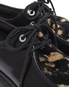 Bei PICK UP in Düsseldorf findest Du Dr. Martens, Zeffir 3i Black+Beige Buttero+Hair On  und viel mehr von Dr. Martens