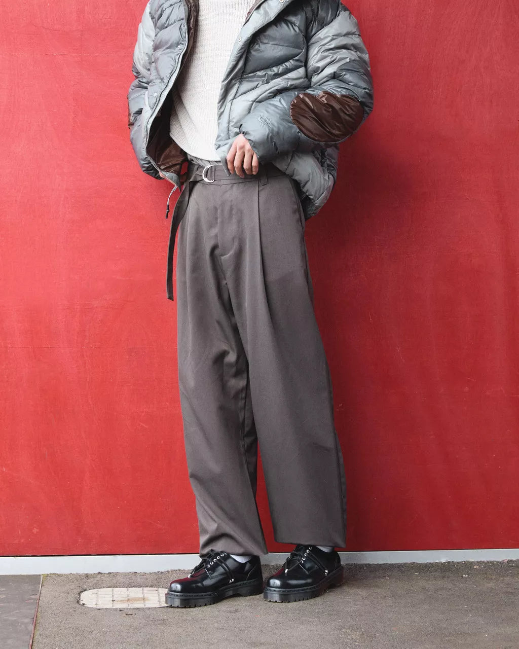 Bei PICK UP in Düsseldorf findest Du Dr. Martens, Zeffir 5i Black Buttero  und viel mehr von Dr. Martens