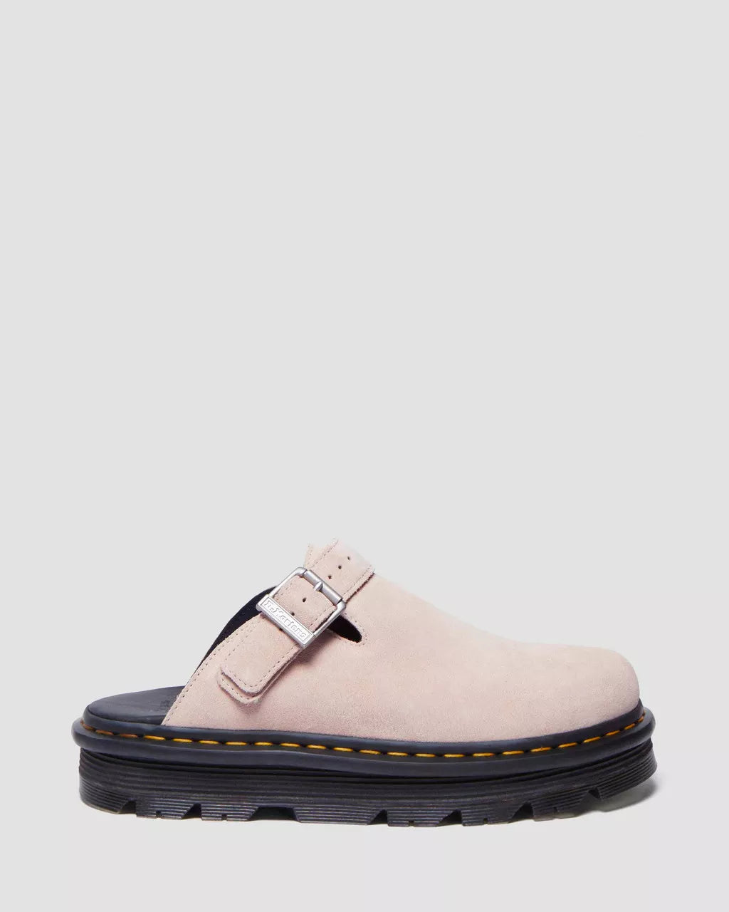 Bei PICK UP in Düsseldorf findest Du Dr. Martens, Zebzag Mule Powder Pink Eh Suede  und viel mehr von Dr. Martens