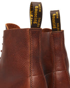 Bei PICK UP in Düsseldorf findest Du Dr. Martens, 1460 Pascal Cashew Ambassador  und viel mehr von Dr. Martens