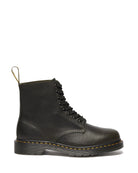 Bei PICK UP in Düsseldorf findest Du Dr. Martens, 1460 Pascal Forest Green Ambassador  und viel mehr von Dr. Martens
