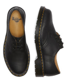 Bei PICK UP in Düsseldorf findest Du Dr. Martens, 1461 Black Ambassador  und viel mehr von Dr. Martens