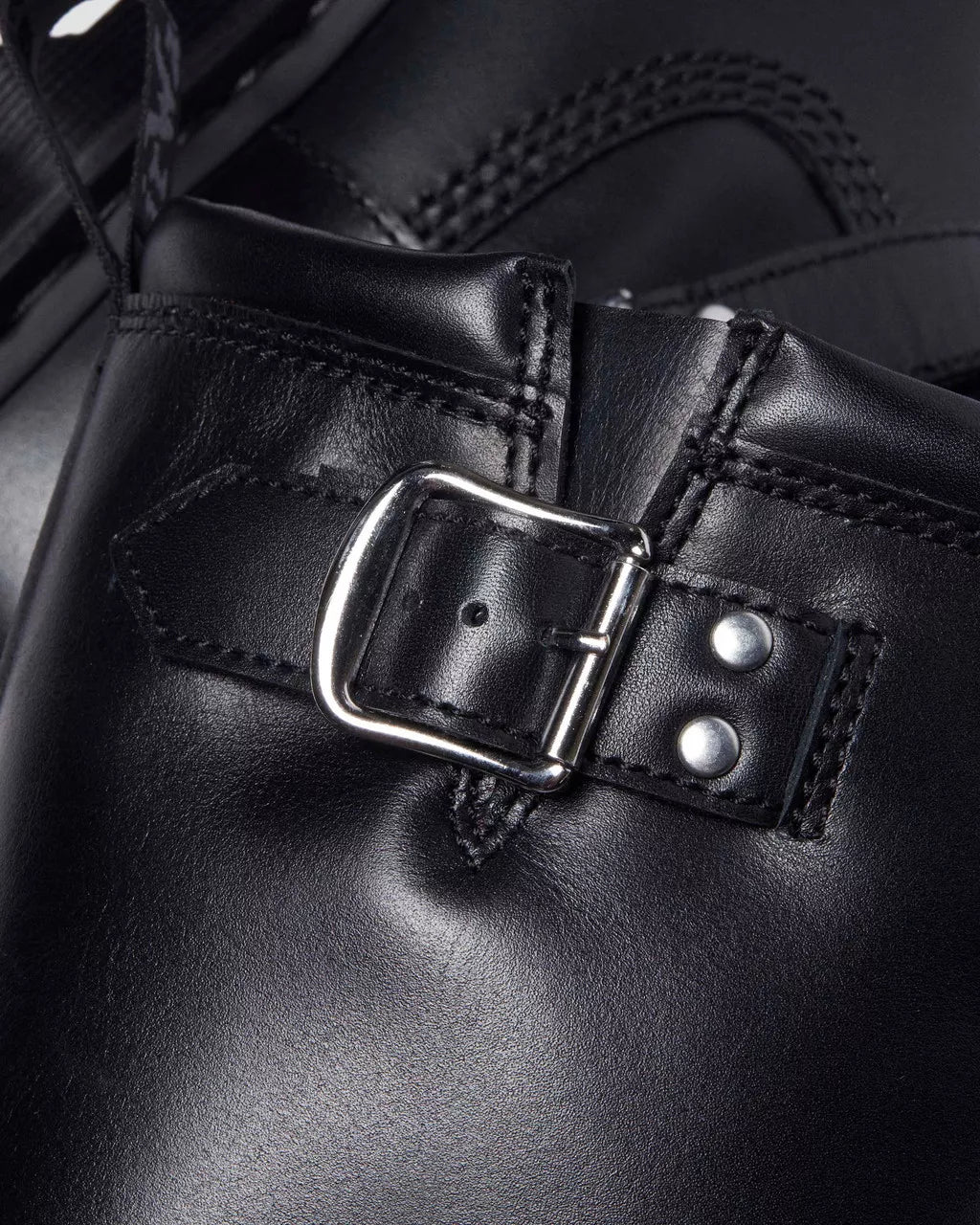 Bei PICK UP in Düsseldorf findest Du Dr. Martens, Anistone Hi - Hohe, schwarze Biker Boots - Leder  und viel mehr von Dr. Martens
