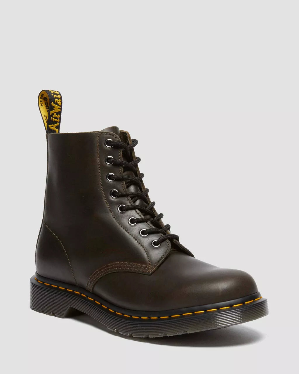 Bei PICK UP in Düsseldorf findest Du Dr. Martens, 1460 Pascal Dark Taupe Orleans und viel mehr von Dr. Martens