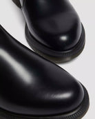 Bei PICK UP in Düsseldorf findest Du Dr. Martens, Flora Black Polished Smooth  und viel mehr von Dr. Martens