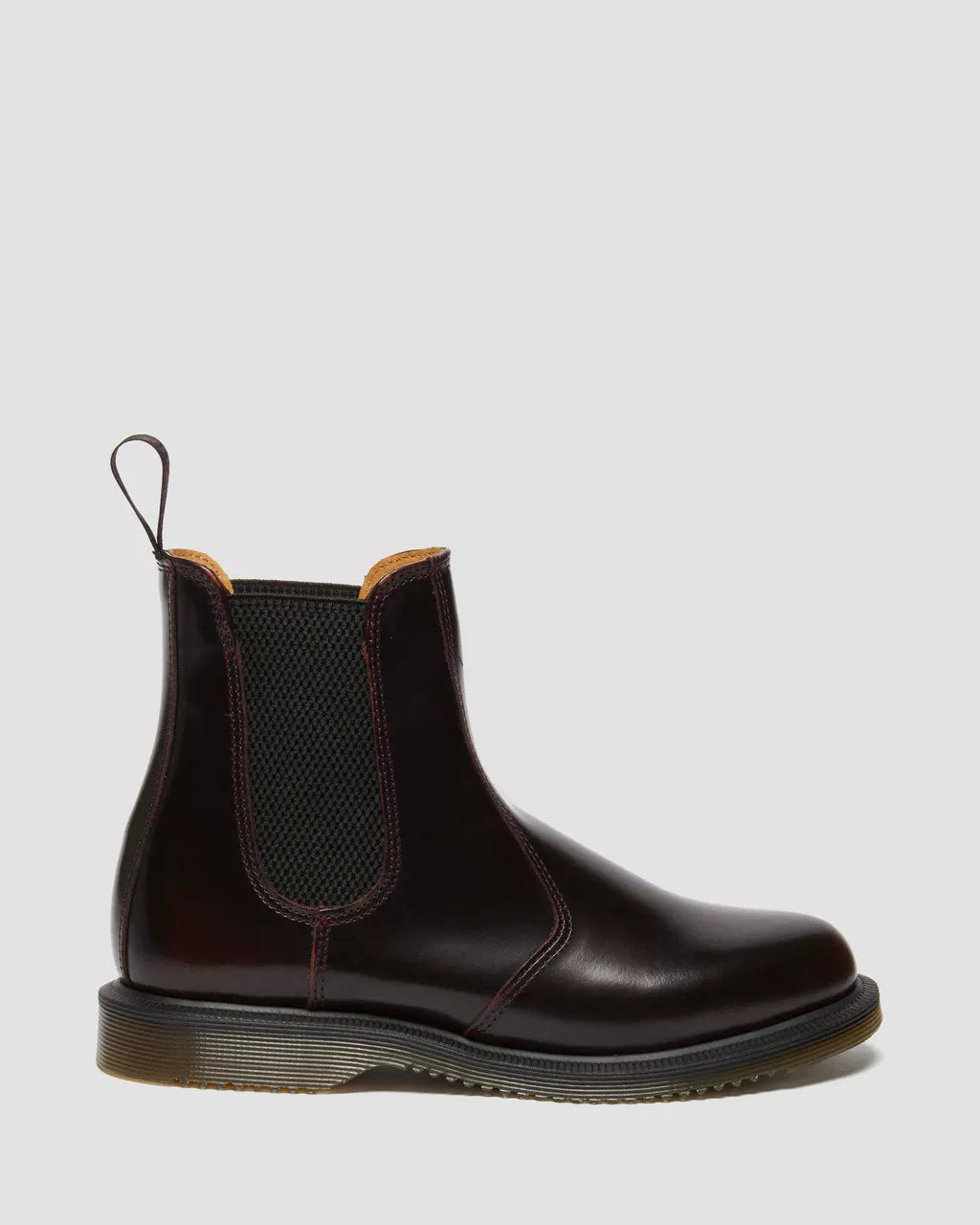 Bei PICK UP in Düsseldorf findest Du Dr. Martens, Flora Cherry Red Arcadia  und viel mehr von Dr. Martens