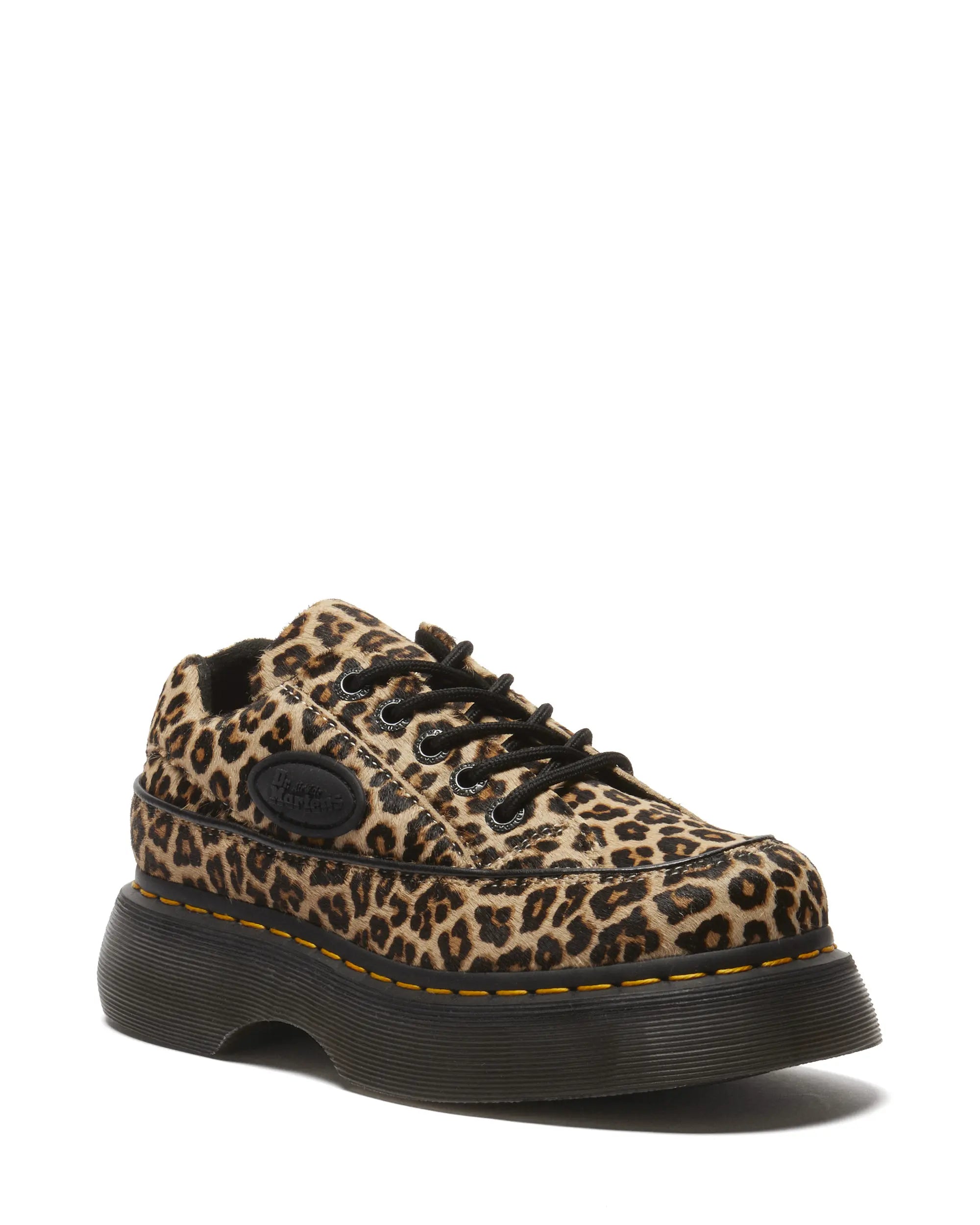 Bei PICK UP in Düsseldorf findest Du Dr. Martens, Buzz 5i Light Tan Mini Leopard Spot Hair On  und viel mehr von Dr. Martens