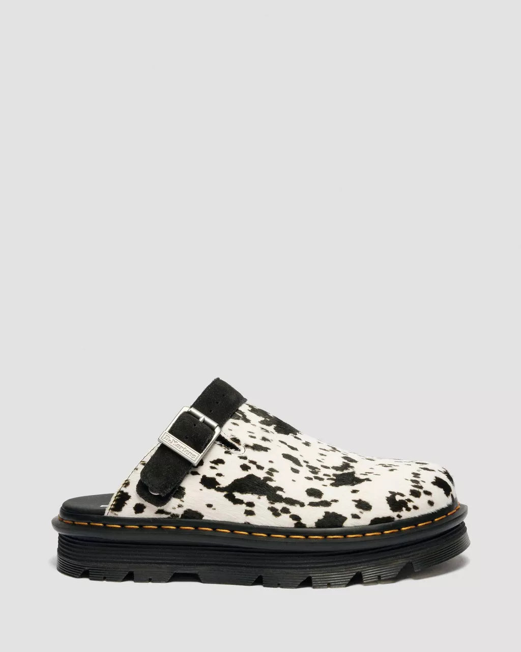 Dr. Martens Zebzag Mule Cream+Black Dalmatian Print Hair On – Rückansicht | PICK UP Düsseldorf