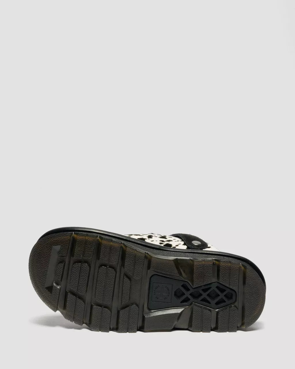 Dr. Martens Zebzag Mule Cream+Black Dalmatian Print Hair On – Seitenansicht | PICK UP Düsseldorf