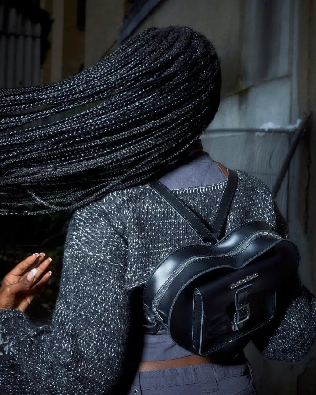 Dr. Martens Dr. Martens, Hearts Leather Heart Backpack Black+Black+Black Kiev+Patent Lamper+Smooth – Produktfoto des Boots