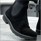 Bei PICK UP in Düsseldorf findest Du Blundstone, #2405, Black Suede  und viel mehr von Blundstone