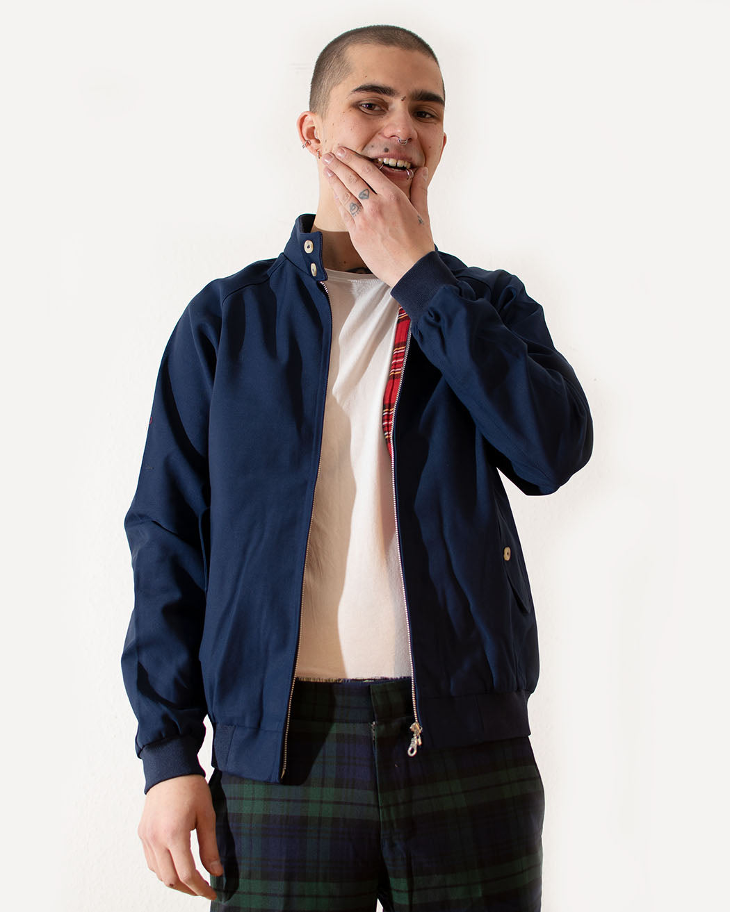 HOXTON HARRINGTON NAVY – Detailansicht | PICK UP Düsseldorf