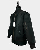 Bei PICK UP in Düsseldorf findest Du HOXTON, MA1 BOMBER JACKET, BLACK  und viel mehr von HOXTON