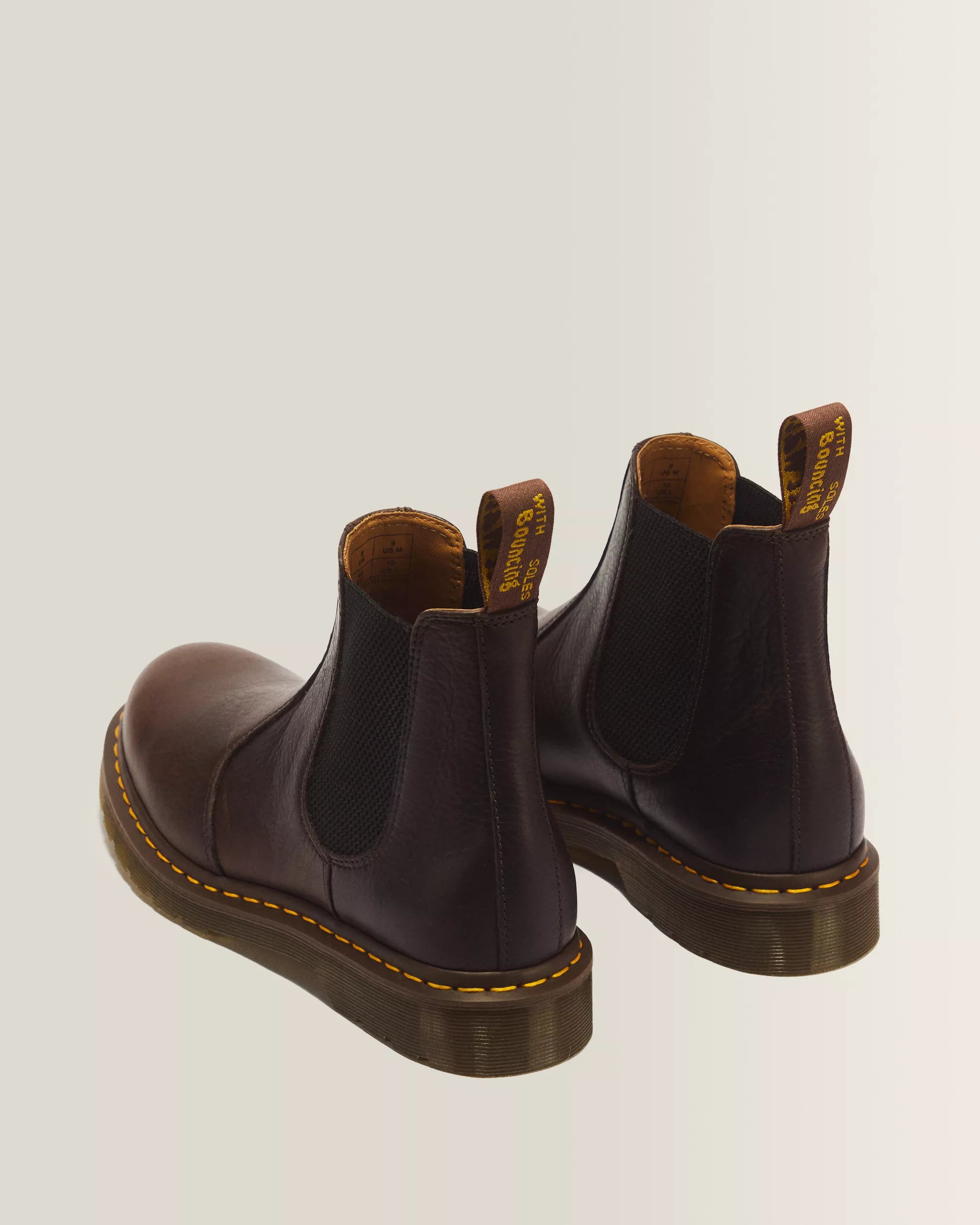 Dr. Martens 2976 Dark Brown Ambassador – Sohlenansicht