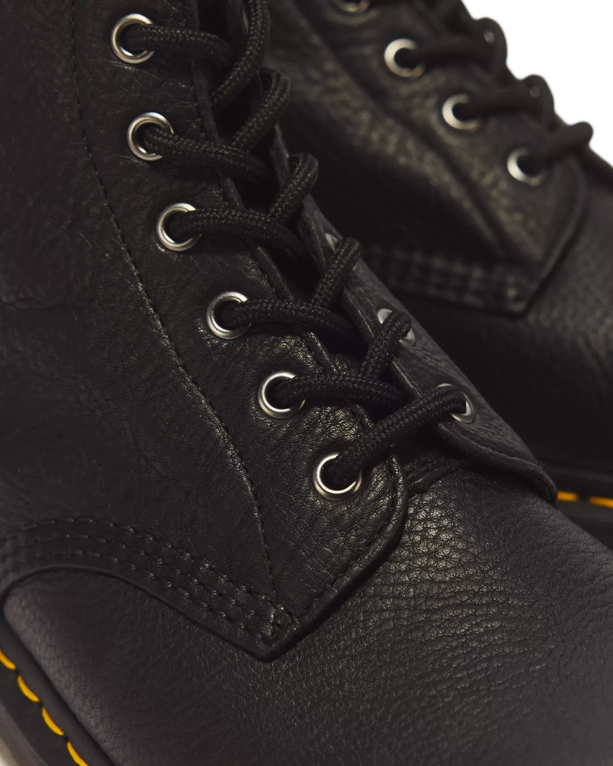 Dr. Martens 101 Black Ambassador Boots - Sohlenansicht