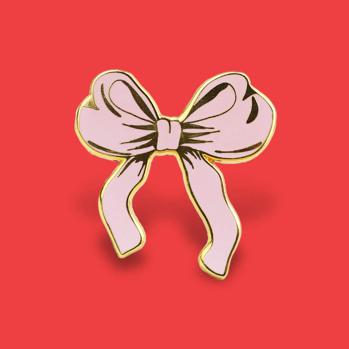 Ribbon Bow Enamel Pin von Extreme Largeness mit Schleifen-Motiv