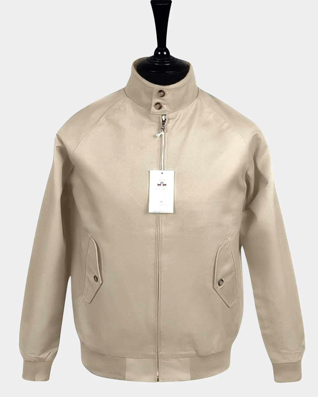 Bei PICK UP in Düsseldorf findest Du HOXTON, HARRINGTON, Beige  und viel mehr von HOXTON