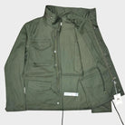 Bei PICK UP in Düsseldorf findest Du HOXTON, M65 Field Jacket Olive  und viel mehr von HOXTON