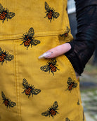 Bei PICK UP in Düsseldorf findest Du Run & Fly, JM1891 Unisex Bee Cord Dungaree RRP  und viel mehr von RUN & FLY