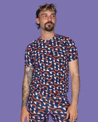 Bei PICK UP in Düsseldorf findest Du Run & Fly, Over the Rainbow & Clouds Short Sleeve T Shirt  und viel mehr von RUN & FLY