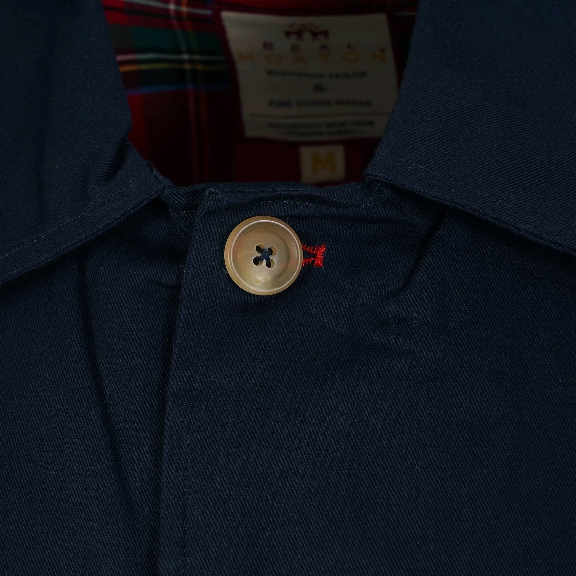 Bei PICK UP in Düsseldorf findest Du HOXTON, Mac Coat, Navy  und viel mehr von HOXTON