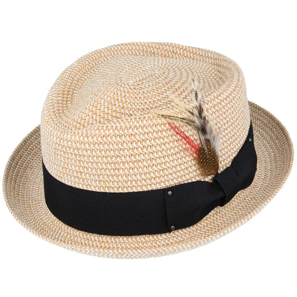 Bei PICK UP in Düsseldorf findest Du M.A.Z, Summer Diamond Crown Pork Pie Hat, Natural und viel mehr von MAZ